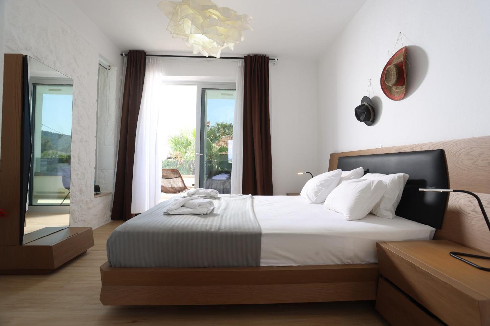 Villa Douglas - Private Pool, Bbq, 4Bdrms, View Pefkochori Ngoại thất bức ảnh